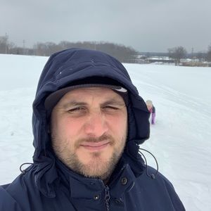 Meet your Posher, Rafael